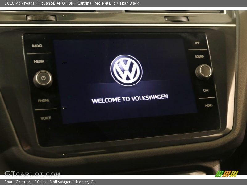 Cardinal Red Metallic / Titan Black 2018 Volkswagen Tiguan SE 4MOTION