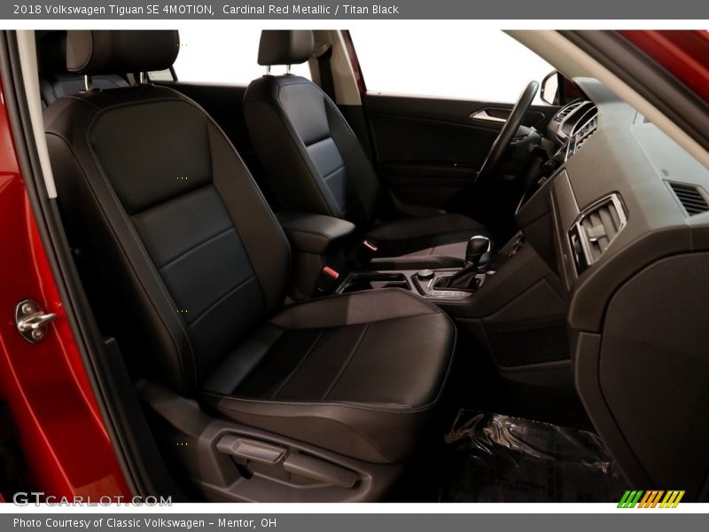 Cardinal Red Metallic / Titan Black 2018 Volkswagen Tiguan SE 4MOTION