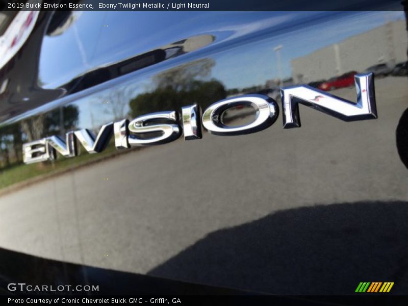 Ebony Twilight Metallic / Light Neutral 2019 Buick Envision Essence