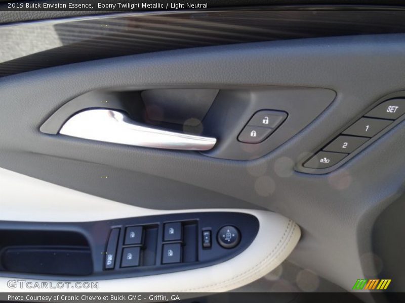 Ebony Twilight Metallic / Light Neutral 2019 Buick Envision Essence