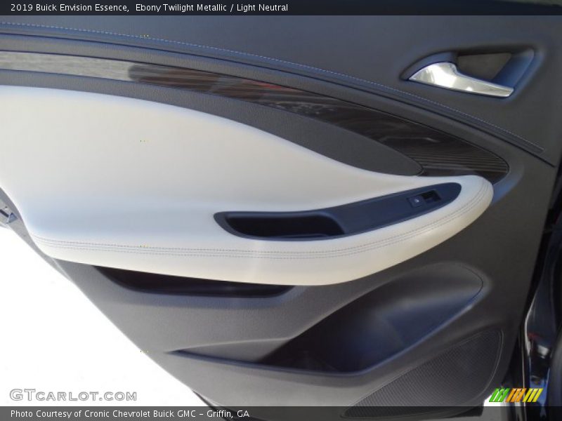 Ebony Twilight Metallic / Light Neutral 2019 Buick Envision Essence