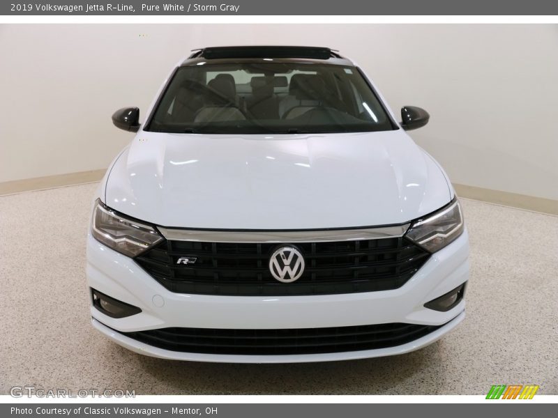 Pure White / Storm Gray 2019 Volkswagen Jetta R-Line