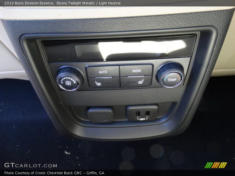 Ebony Twilight Metallic / Light Neutral 2019 Buick Envision Essence