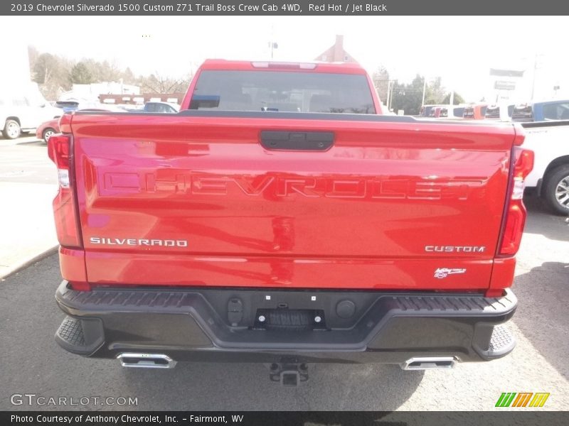 Red Hot / Jet Black 2019 Chevrolet Silverado 1500 Custom Z71 Trail Boss Crew Cab 4WD