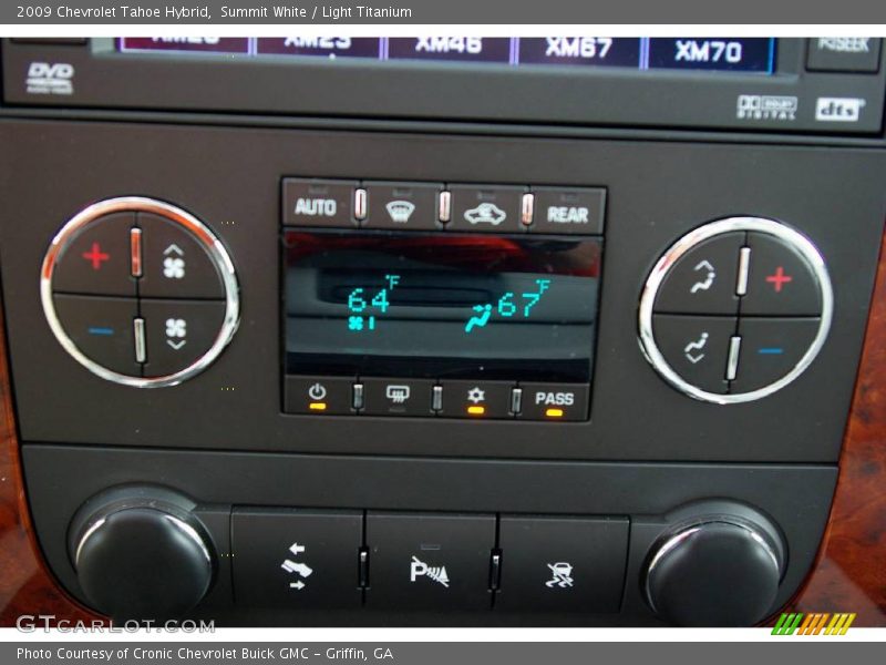 Summit White / Light Titanium 2009 Chevrolet Tahoe Hybrid