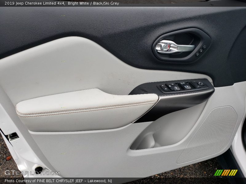 Bright White / Black/Ski Grey 2019 Jeep Cherokee Limited 4x4