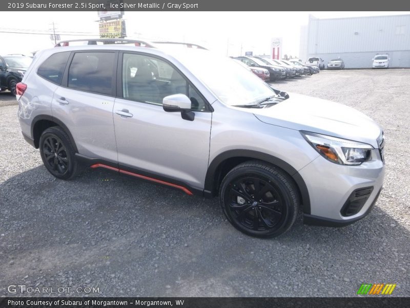 Ice Silver Metallic / Gray Sport 2019 Subaru Forester 2.5i Sport