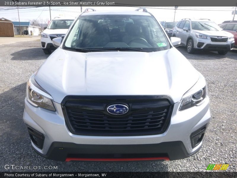 Ice Silver Metallic / Gray Sport 2019 Subaru Forester 2.5i Sport