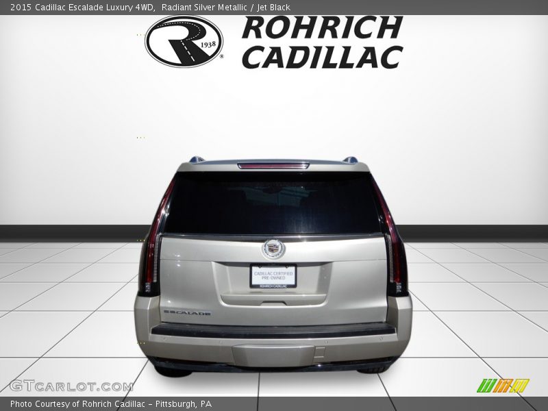 Radiant Silver Metallic / Jet Black 2015 Cadillac Escalade Luxury 4WD