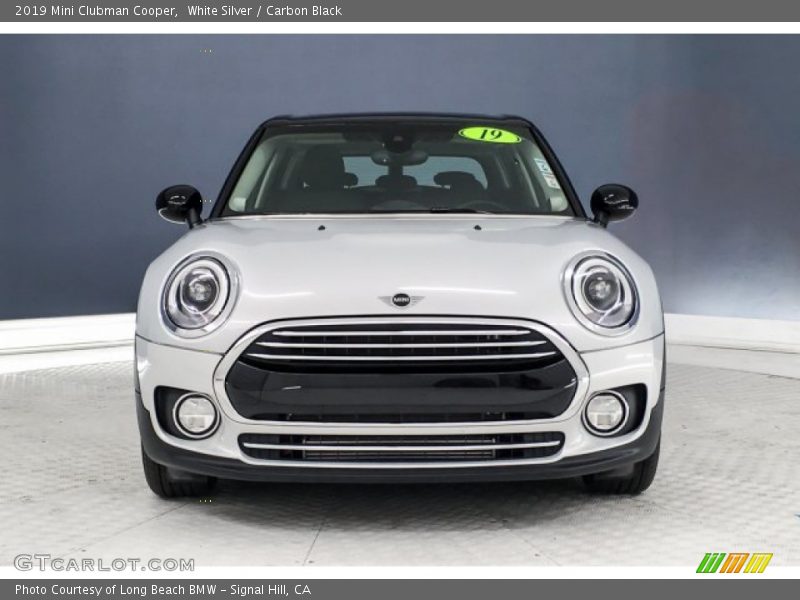 White Silver / Carbon Black 2019 Mini Clubman Cooper