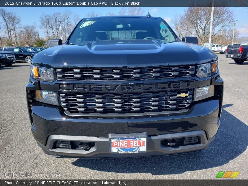 Black / Jet Black 2019 Chevrolet Silverado 1500 Custom Double Cab 4WD