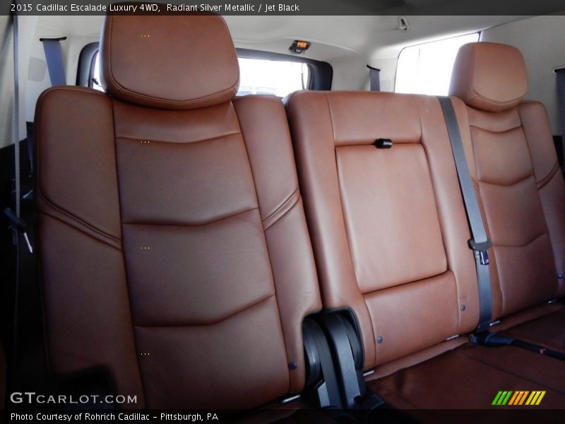 Radiant Silver Metallic / Jet Black 2015 Cadillac Escalade Luxury 4WD
