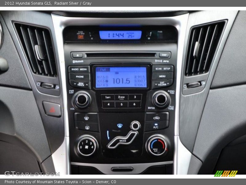 Radiant Silver / Gray 2012 Hyundai Sonata GLS