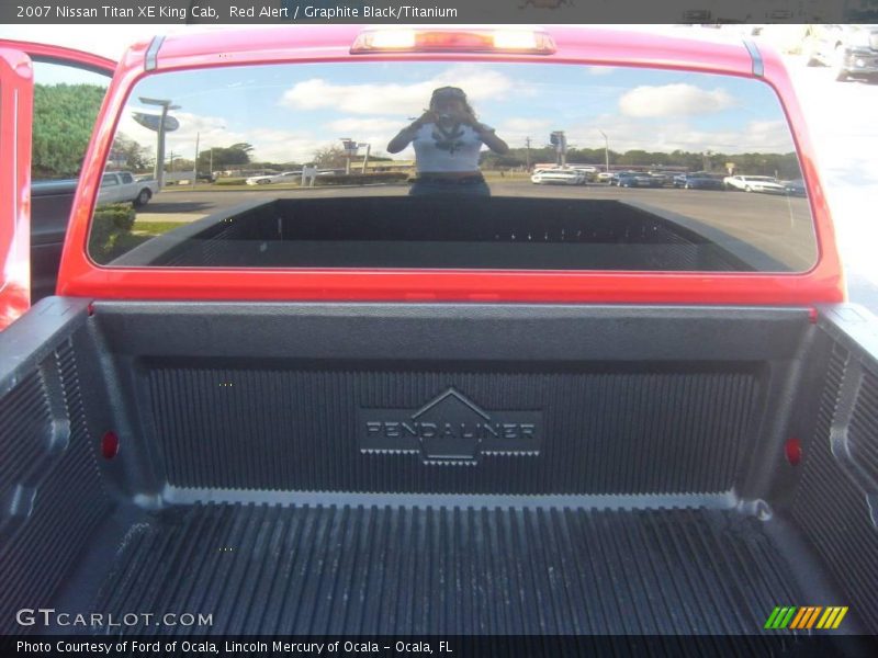 Red Alert / Graphite Black/Titanium 2007 Nissan Titan XE King Cab
