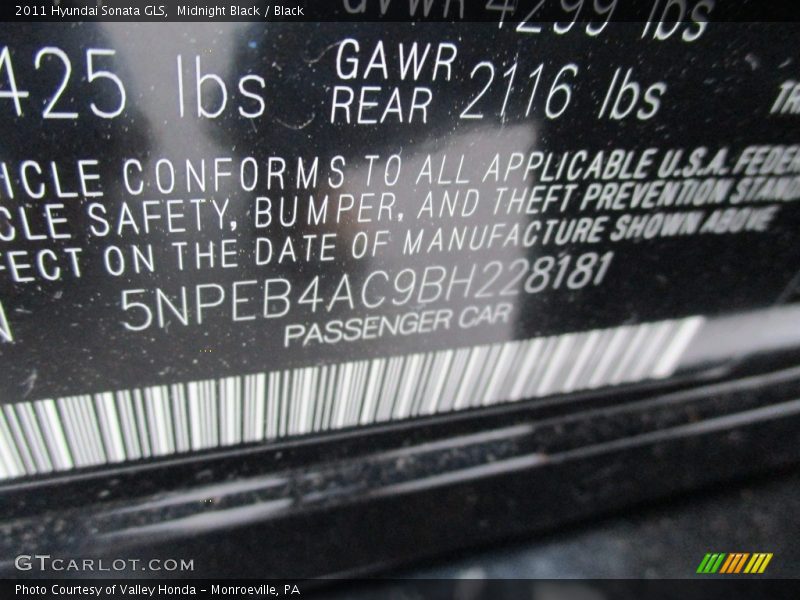 Midnight Black / Black 2011 Hyundai Sonata GLS