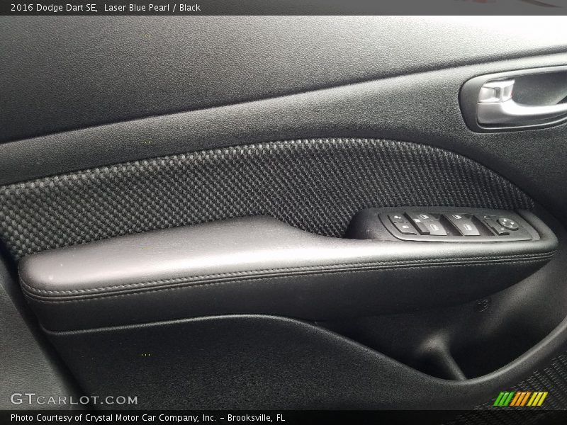 Laser Blue Pearl / Black 2016 Dodge Dart SE