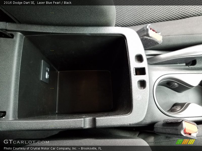 Laser Blue Pearl / Black 2016 Dodge Dart SE
