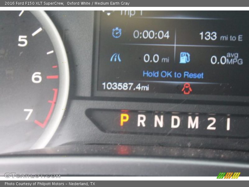 Oxford White / Medium Earth Gray 2016 Ford F150 XLT SuperCrew
