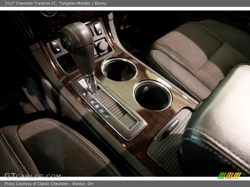 Tungsten Metallic / Ebony 2017 Chevrolet Traverse LT