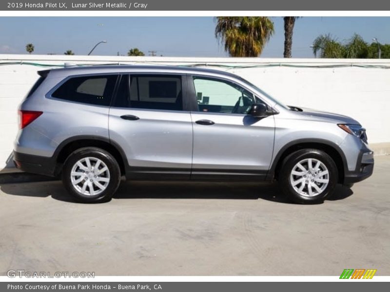 Lunar Silver Metallic / Gray 2019 Honda Pilot LX