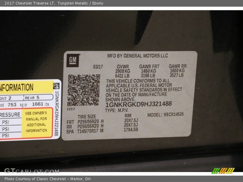 Tungsten Metallic / Ebony 2017 Chevrolet Traverse LT