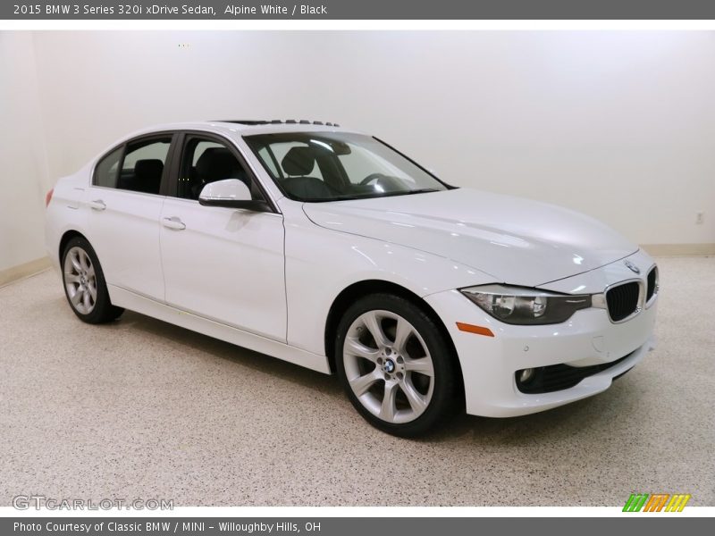 Alpine White / Black 2015 BMW 3 Series 320i xDrive Sedan