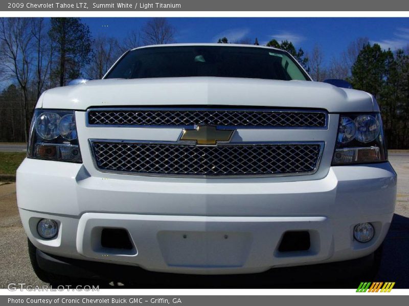 Summit White / Light Titanium 2009 Chevrolet Tahoe LTZ