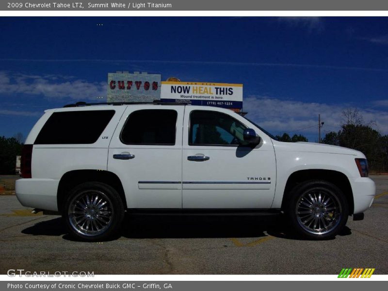 Summit White / Light Titanium 2009 Chevrolet Tahoe LTZ