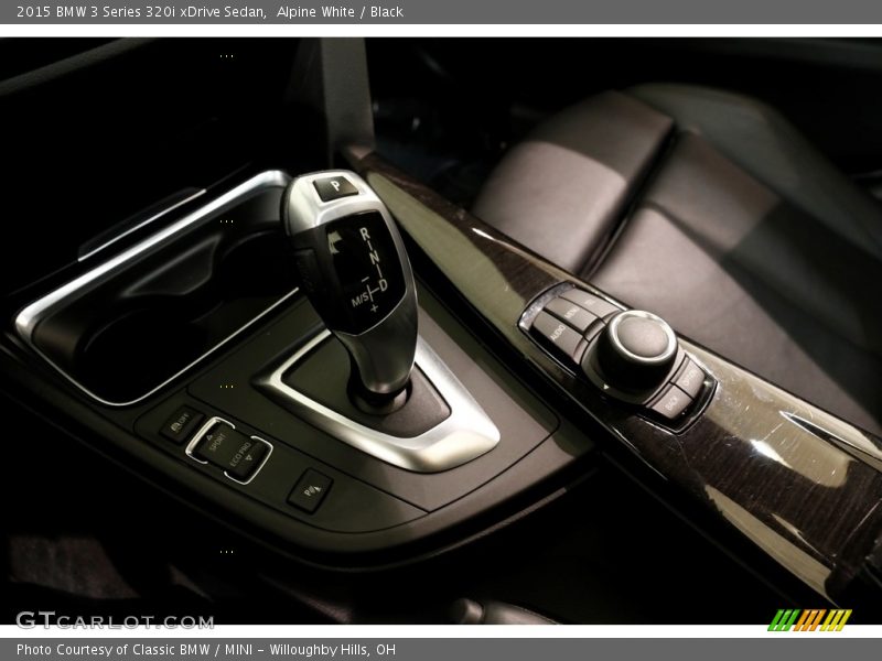 Alpine White / Black 2015 BMW 3 Series 320i xDrive Sedan