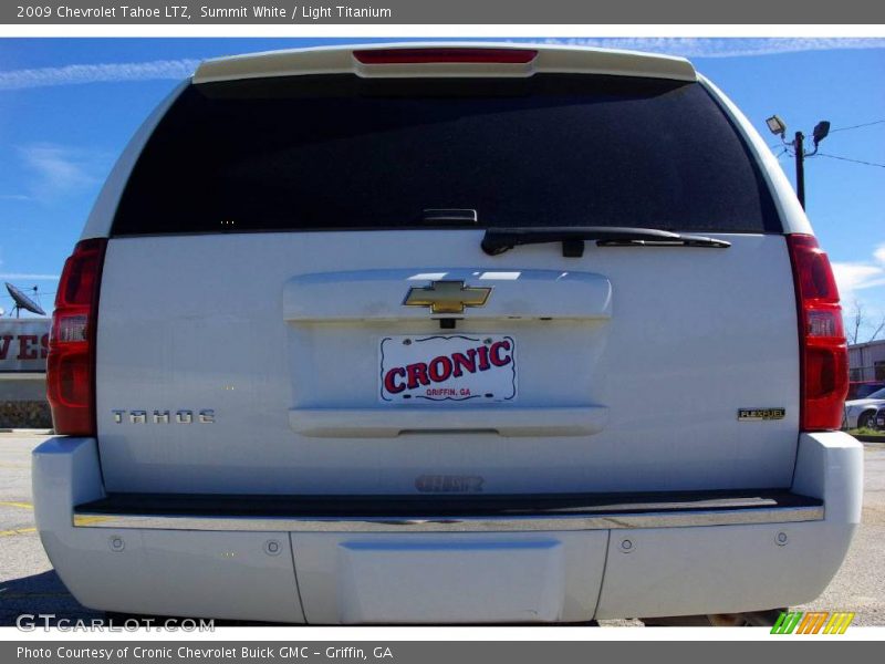 Summit White / Light Titanium 2009 Chevrolet Tahoe LTZ