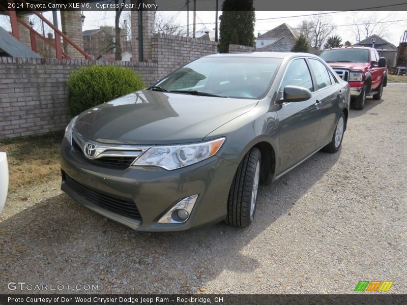 Cypress Pearl / Ivory 2014 Toyota Camry XLE V6