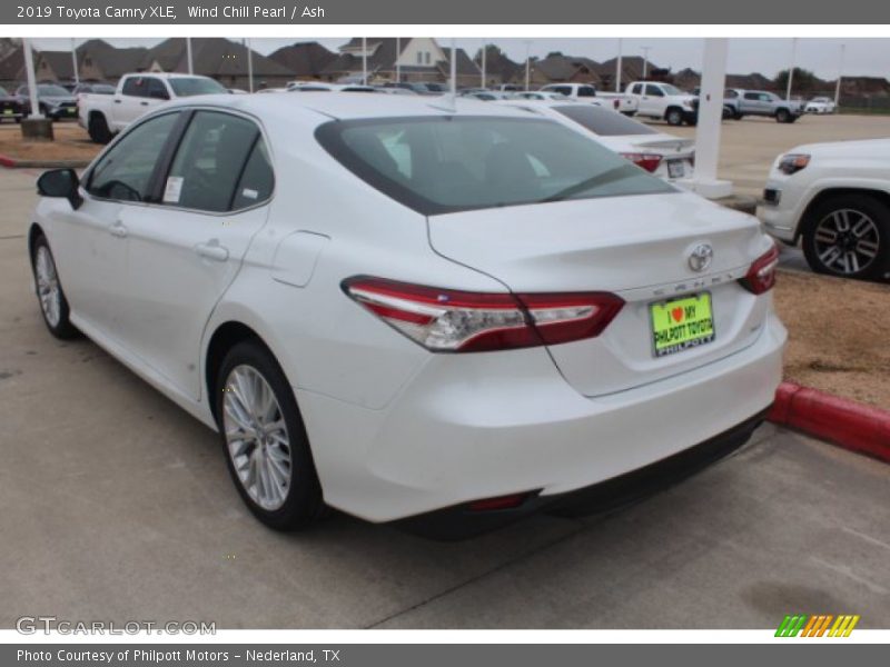 Wind Chill Pearl / Ash 2019 Toyota Camry XLE