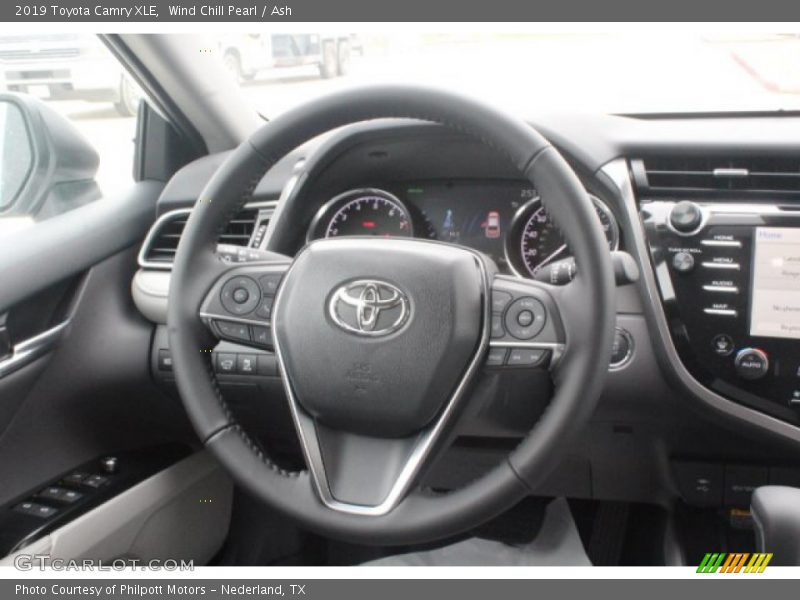 Wind Chill Pearl / Ash 2019 Toyota Camry XLE