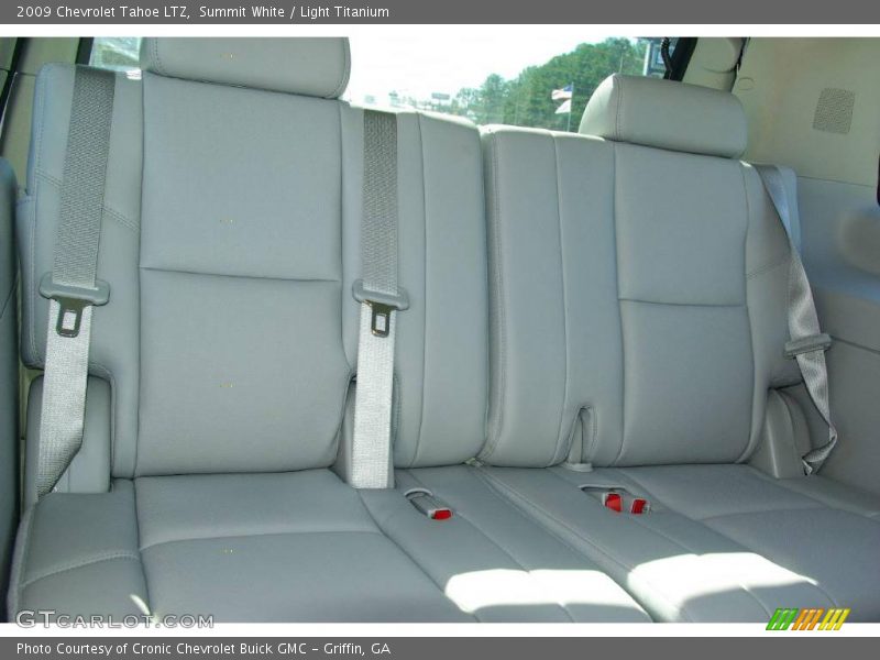 Summit White / Light Titanium 2009 Chevrolet Tahoe LTZ