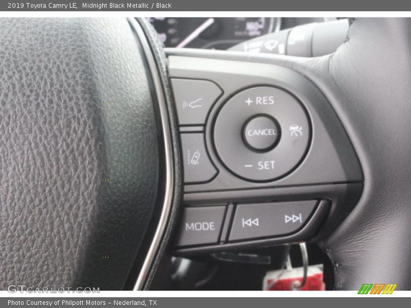 Midnight Black Metallic / Black 2019 Toyota Camry LE