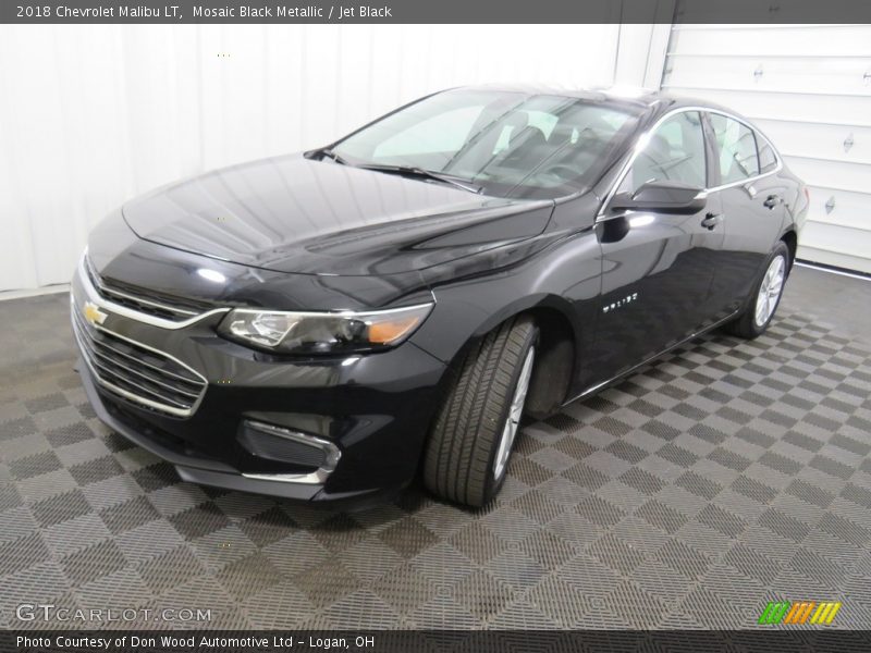 Mosaic Black Metallic / Jet Black 2018 Chevrolet Malibu LT