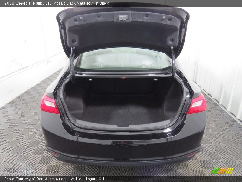 Mosaic Black Metallic / Jet Black 2018 Chevrolet Malibu LT