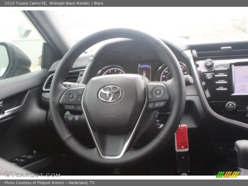 Midnight Black Metallic / Black 2019 Toyota Camry SE