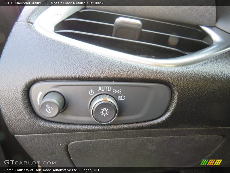 Mosaic Black Metallic / Jet Black 2018 Chevrolet Malibu LT