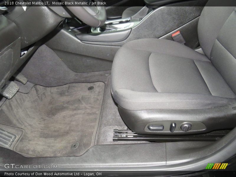Mosaic Black Metallic / Jet Black 2018 Chevrolet Malibu LT