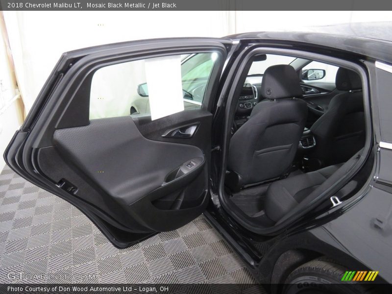 Mosaic Black Metallic / Jet Black 2018 Chevrolet Malibu LT