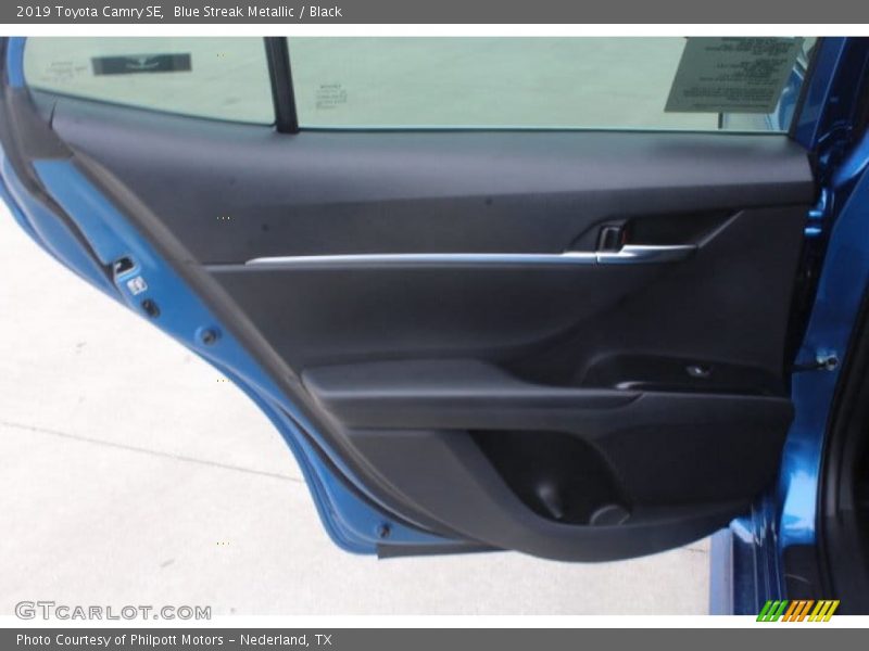 Blue Streak Metallic / Black 2019 Toyota Camry SE