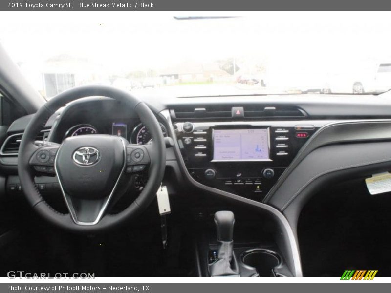 Blue Streak Metallic / Black 2019 Toyota Camry SE