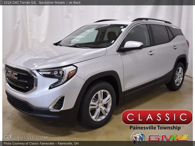Quicksilver Metallic / Jet Black 2019 GMC Terrain SLE