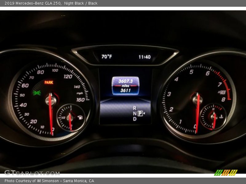 Night Black / Black 2019 Mercedes-Benz GLA 250