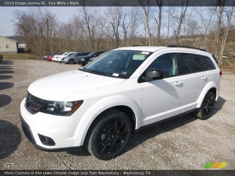 Vice White / Black 2019 Dodge Journey SE