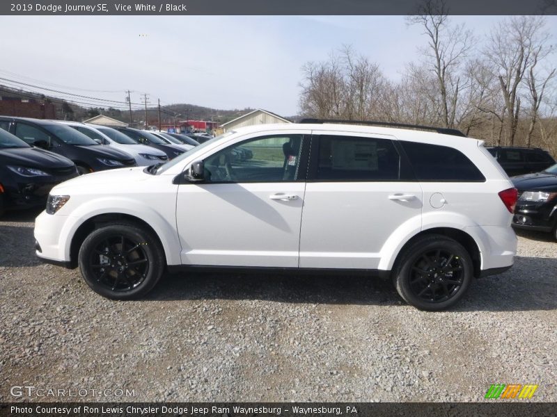 Vice White / Black 2019 Dodge Journey SE