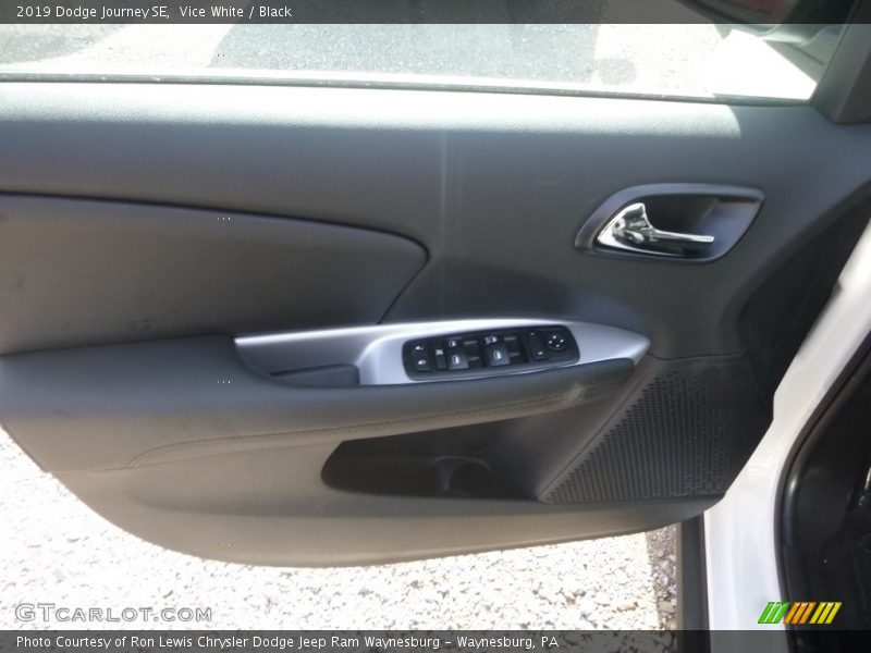 Vice White / Black 2019 Dodge Journey SE