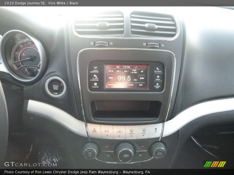 Vice White / Black 2019 Dodge Journey SE
