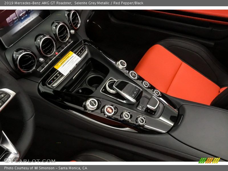 Controls of 2019 AMG GT Roadster